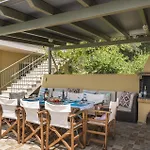 فيلة Vounaki By